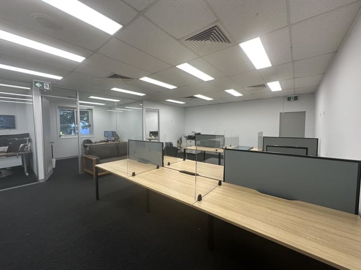 Click to view all images Level 1 Suite 8B/148-158 The Entrance Road Erina NSW 2250 - Image 1