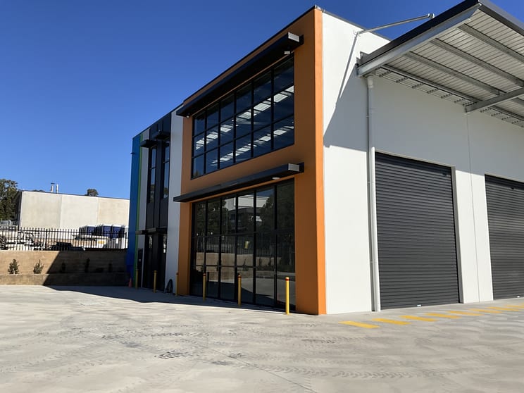 Click to view all images 1/12 Prosperity Close Morisset NSW 2264 - Image 2