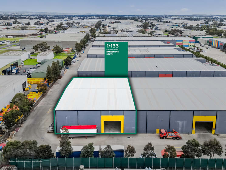 Click to view all images 1/133 Ordish Road Dandenong South VIC 3175 - Image 3