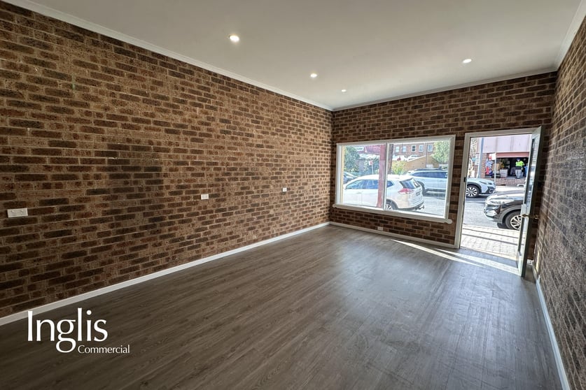 Click to view all images 7/151 Argyle Street Camden NSW 2570 - Image 3