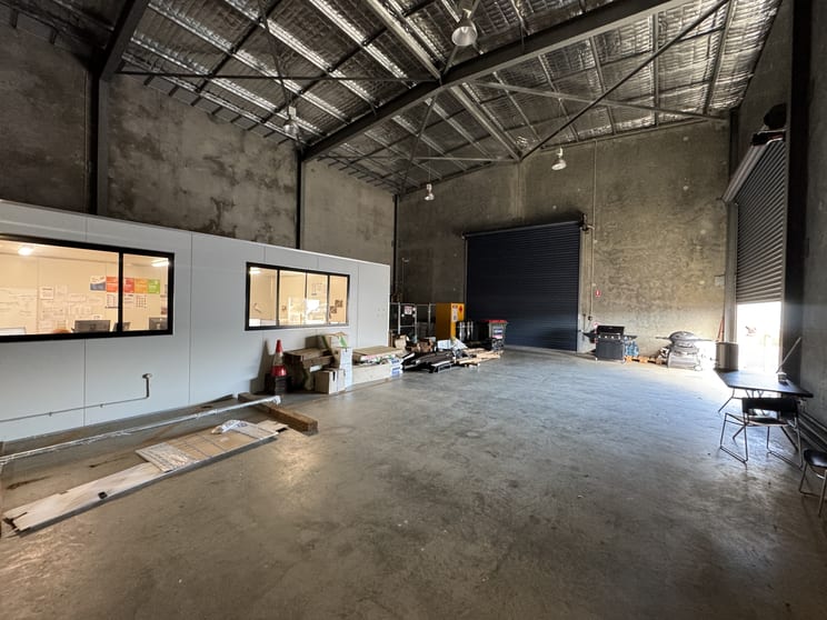 Click to view all images 1/13 Ponsford Chase Busselton WA 6280 - Image 3