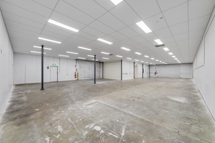 Click to view all images 1/2D Indwe Street West Footscray VIC 3012 - Image 3