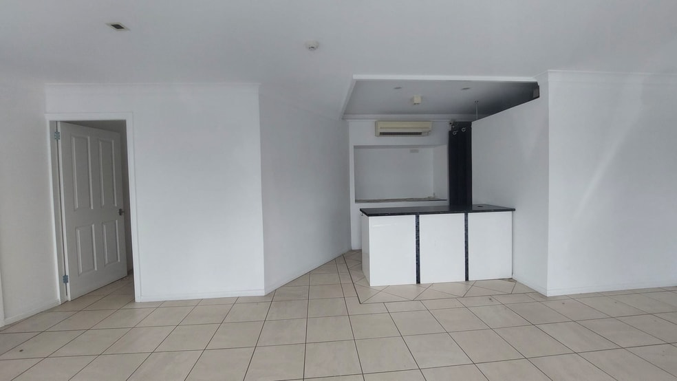 Click to view all images 3/18-20 The Entrance Road The Entrance NSW 2261 - Image 3