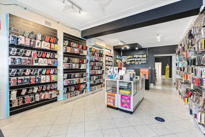 Click to view all images 641 Darling Street Rozelle NSW 2039 - Image 2