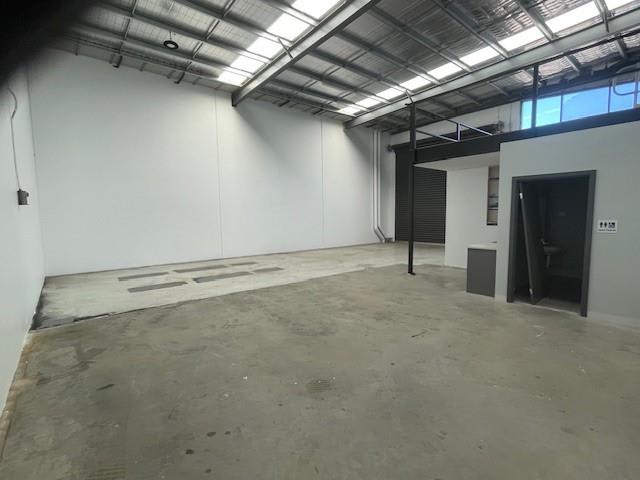 Click to view all images 562 Geelong Road Brooklyn VIC 3012 - Image 3