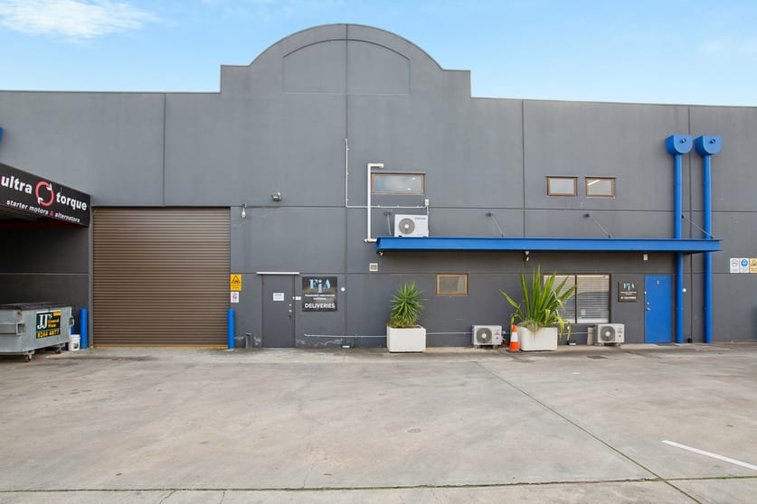 Click to view all images 2/32-34 Wodonga Street Beverley SA 5009 - Image 1