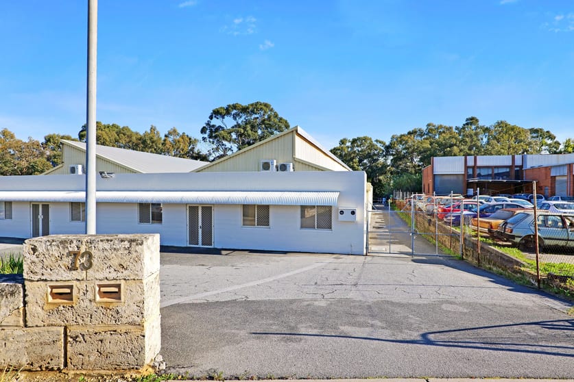 Click to view all images 73B Cleaver Terrace Belmont WA 6104 - Image 1