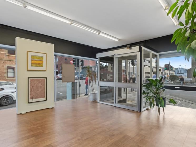 Click to view all images 164 Macquarie Street Hobart TAS 7000 - Image 3
