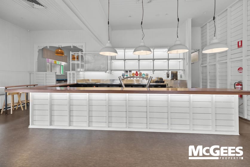 Click to view all images 708 Main Street Kangaroo Point QLD 4169 - Image 3