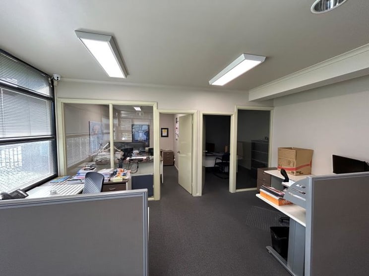Unit 1/55 Henderson Road Rowville VIC 3178 - Image 2