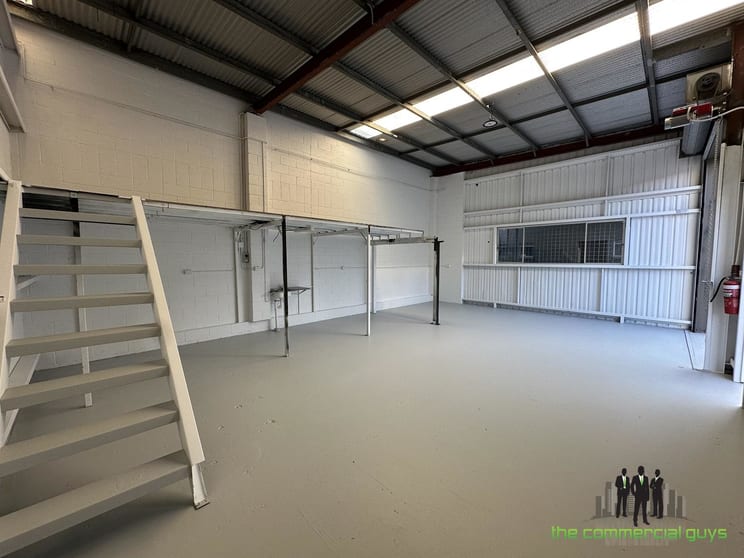 Click to view all images 1B/29 Brewer St Clontarf QLD 4019 - Image 2
