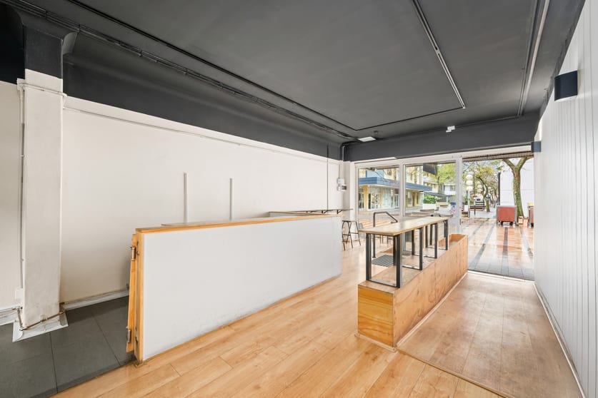 Click to view all images 1/31-33 Sydney Road Manly NSW 2095 - Image 3