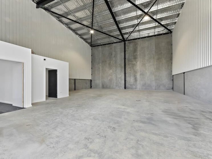 Click to view all images Unit 3/53 Charbooday Drive Youngtown TAS 7249 - Image 2