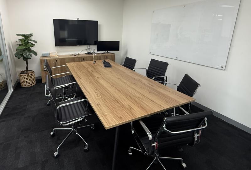 Click to view all images Level 5 Suite 9 & 10/2 Queen Street Melbourne VIC 3000 - Image 2