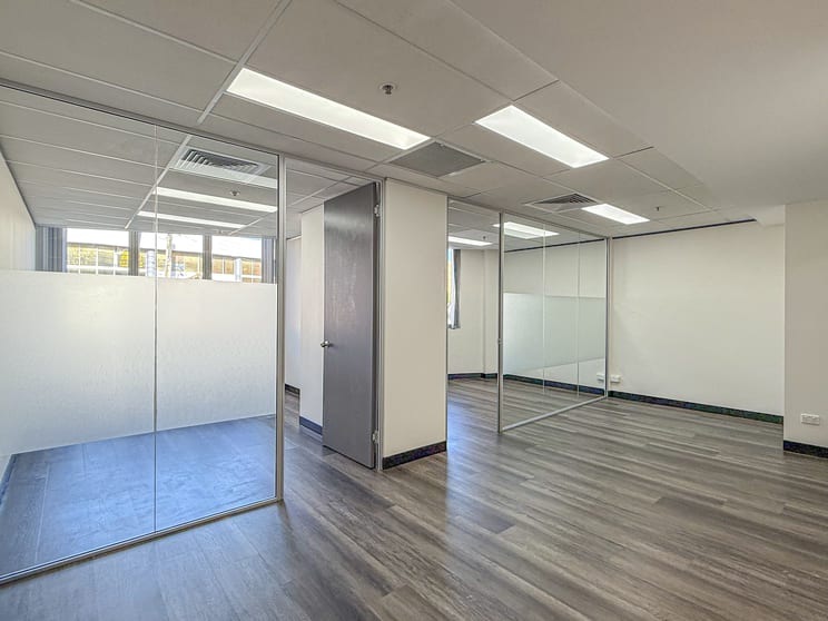Click to view all images Suite 206/208 Forest Road Hurstville NSW 2220 - Image 1
