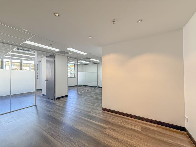 Click to view all images Suite 206/208 Forest Road Hurstville NSW 2220 - Image 3