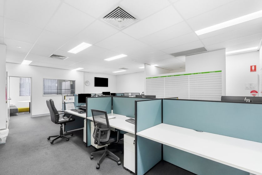 Click to view all images 7/1151 Wynnum Road Cannon Hill QLD 4170 - Image 2
