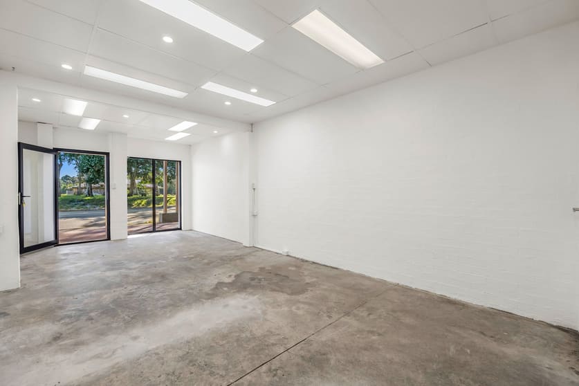 Click to view all images shop 5/28-30 Mullumbimbi Street Brunswick Heads NSW 2483 - Image 2
