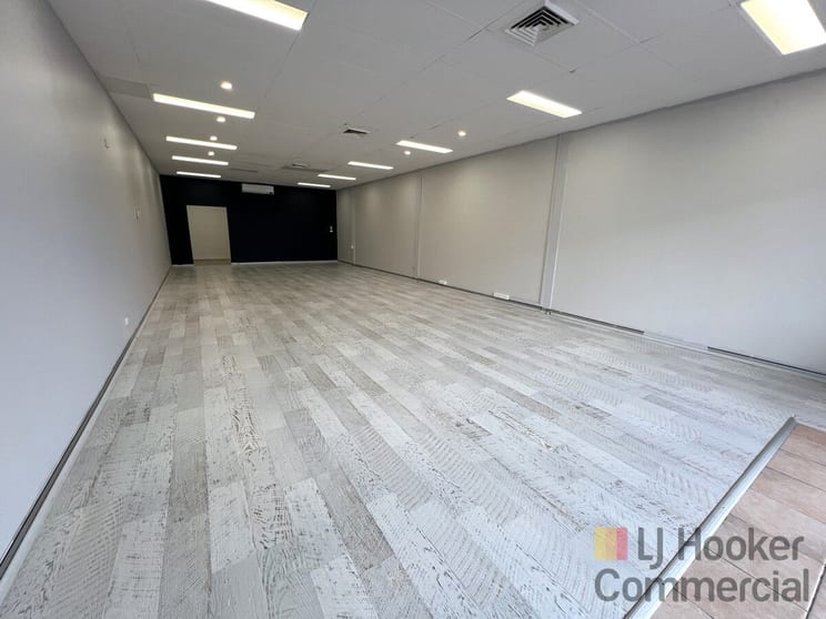Click to view all images Shop 7/8 Karalta Road Erina NSW 2250 - Image 2