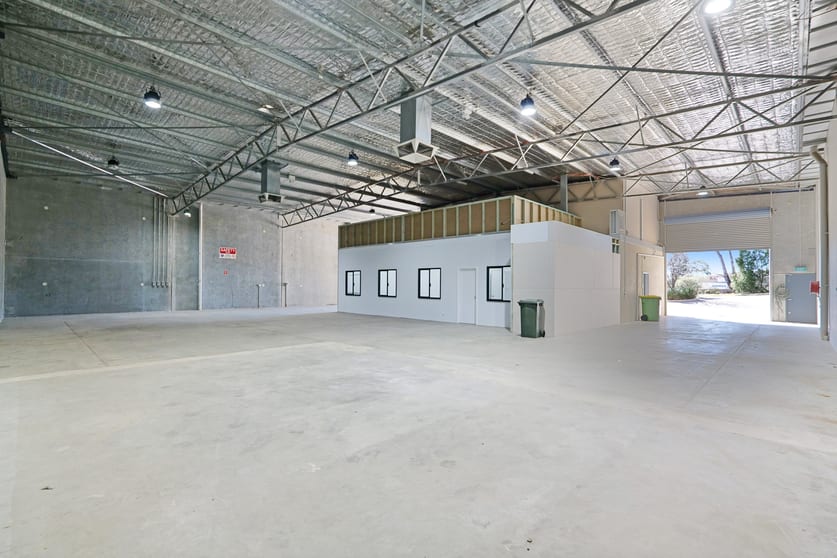 171 Raleigh Street Carlisle WA 6101 - Image 2