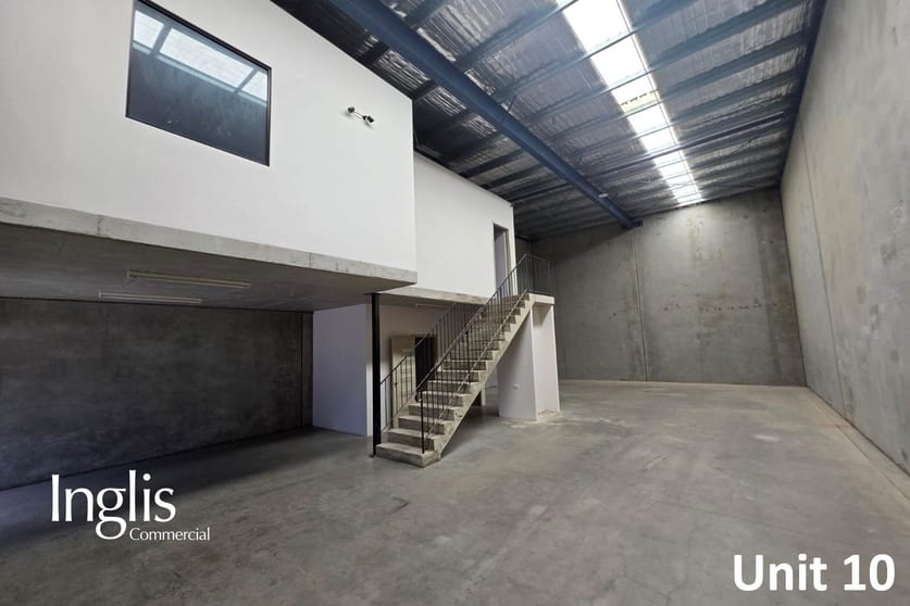 Click to view all images 10/141 Hartley Road Smeaton Grange NSW 2567 - Image 2
