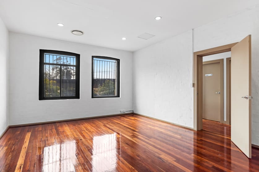 Level 1/104-108 Bourke Street Woolloomooloo NSW 2011 - Image 3