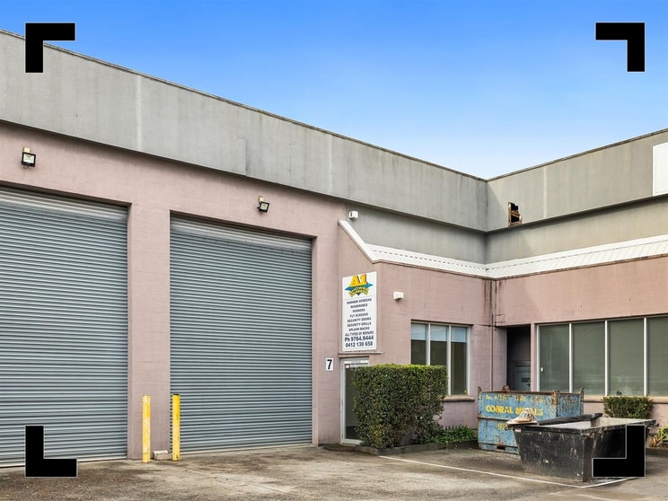 Click to view all images Unit 7/7-11 Rocco Drive Scoresby VIC 3179 - Image 1