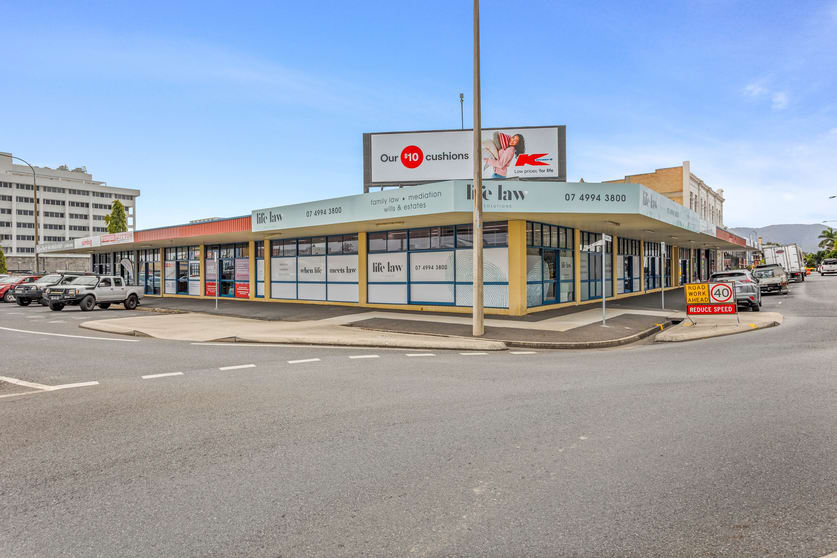 Click to view all images 32 Denham Street Rockhampton City QLD 4700 - Image 1