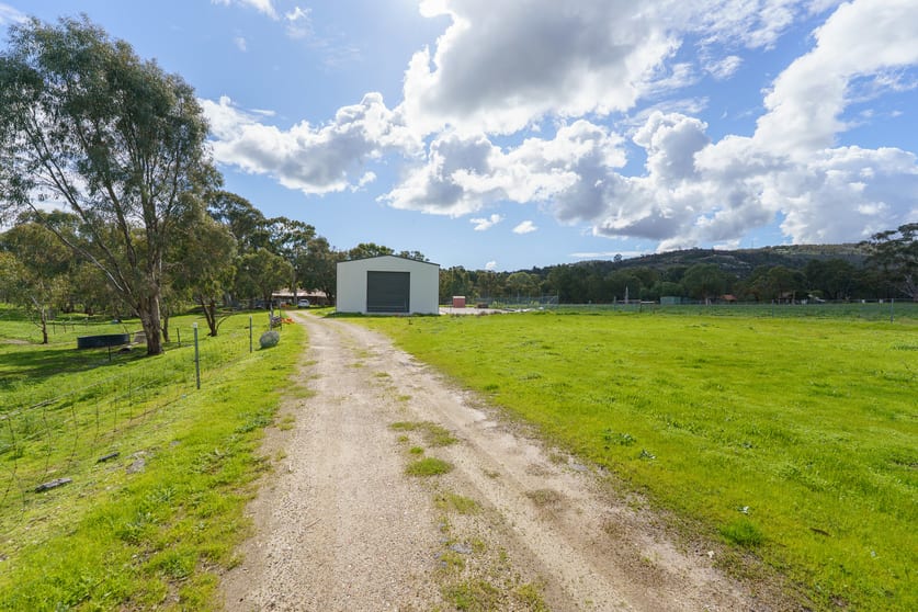 Click to view all images Part of 451 Padbury Avenue Millendon WA 6056 - Image 3