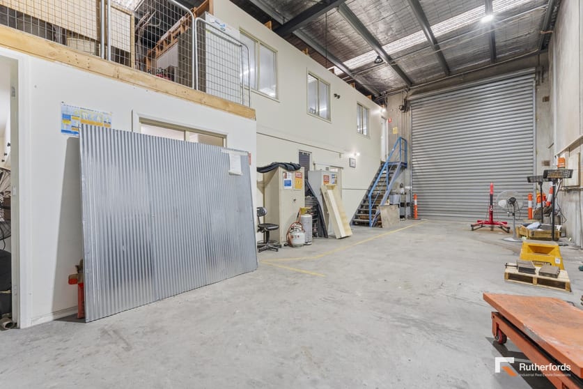 Click to view all images 11 & 12/46-50 Buchanan Road Brooklyn VIC 3012 - Image 3