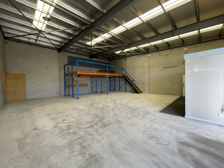 Click to view all images 5/28 Liston Road Lonsdale SA 5160 - Image 2