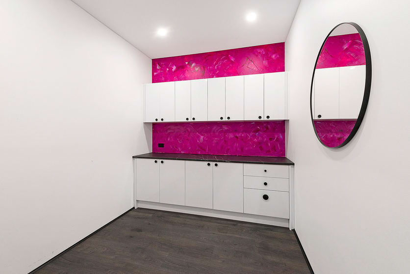 Click to view all images 61D Jetty Road Glenelg SA 5045 - Image 2