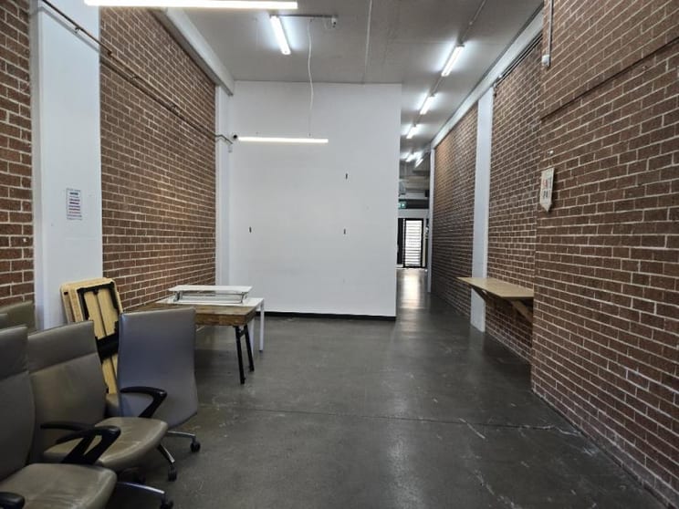 Ground  Unit 1/36 Wyndham St Alexandria NSW 2015 - Image 3