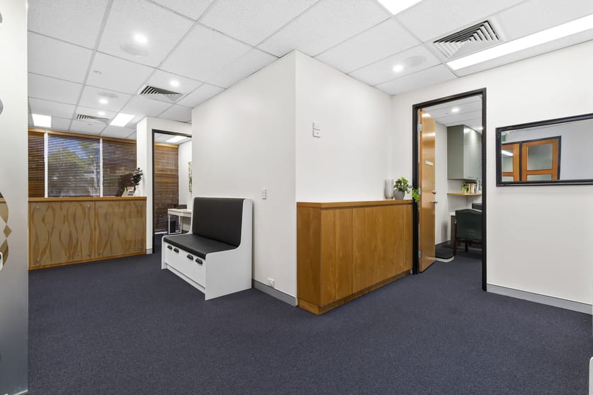Click to view all images 125 Flockton Street Everton Park QLD 4053 - Image 2