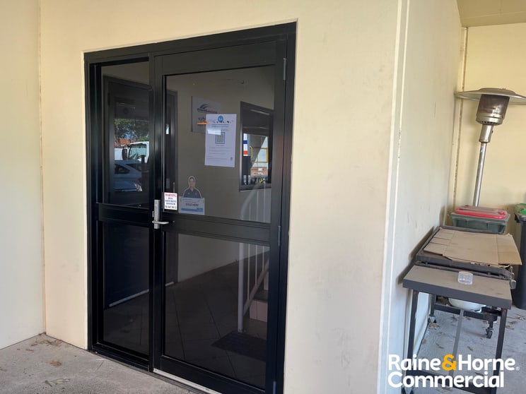 Office Space/19 Memorial Avenue Ingleburn NSW 2565 - Image 3