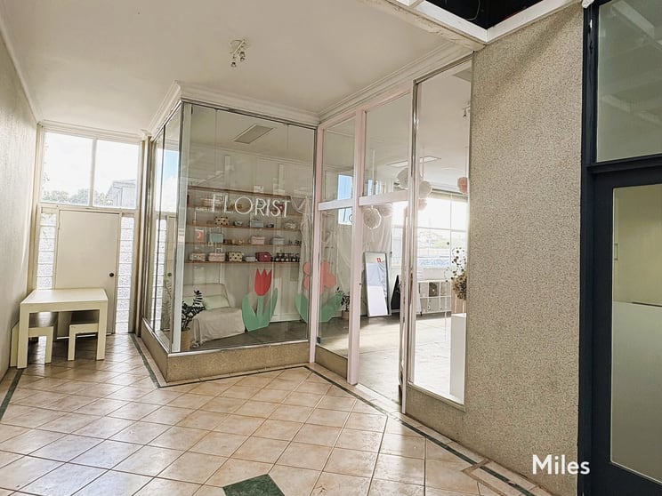 Click to view all images 6/306 Station Street Fairfield VIC 3078 - Image 1