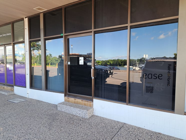 Click to view all images 12 Fitzgerald Esplanade Innisfail QLD 4860 - Image 1