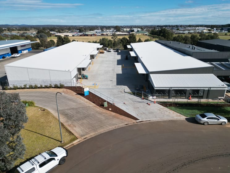 Click to view all images 13A Asset Way Dubbo NSW 2830 - Image 1