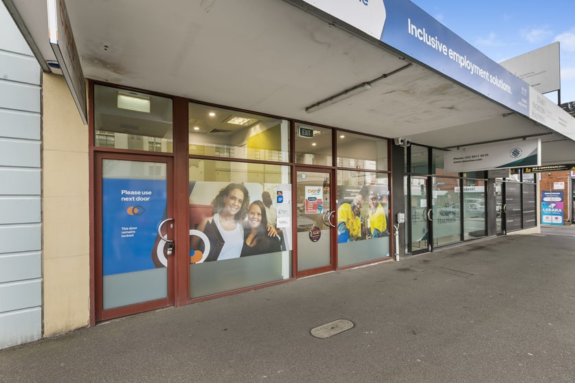Click to view all images 1/5 Devonshire Road Sunshine VIC 3020 - Image 2