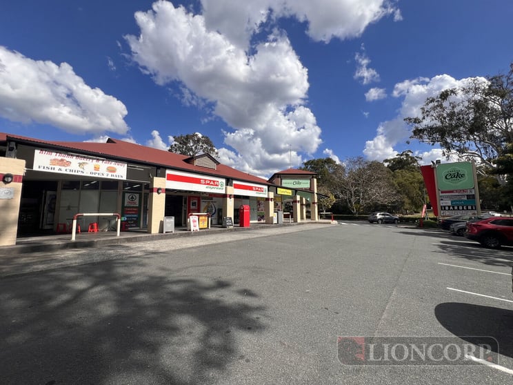 Click to view all images Forest Lake QLD 4078 - Image 1