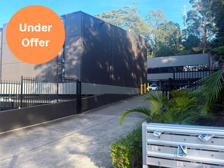 Click to view all images Warriewood NSW 2102 - Image 1