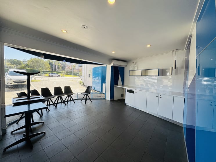 Click to view all images 714 Pittwater Road Brookvale NSW 2100 - Image 3