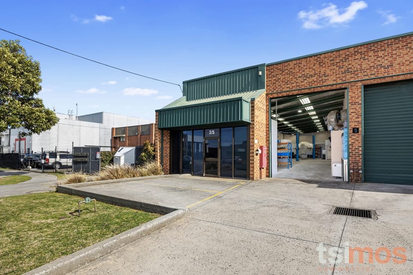 2/5 Steele Court Mentone VIC 3194 - Image 3