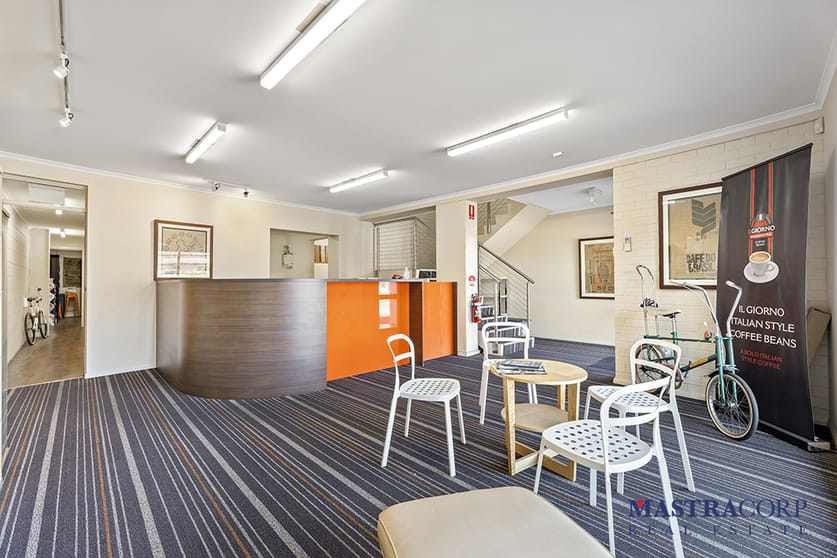 Click to view all images 11 Croydon Rd Keswick SA 5035 - Image 2
