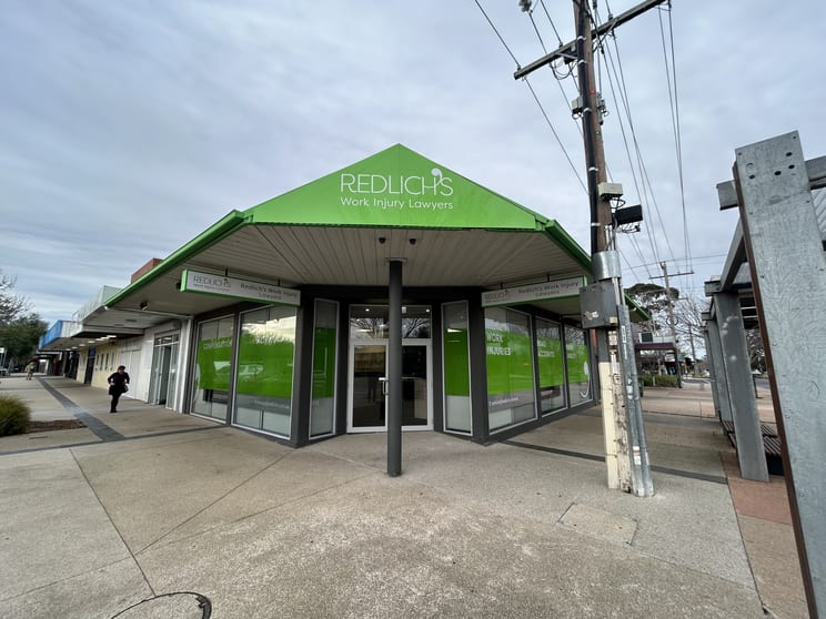 Click to view all images 43 Wallace Square Melton VIC 3337 - Image 2