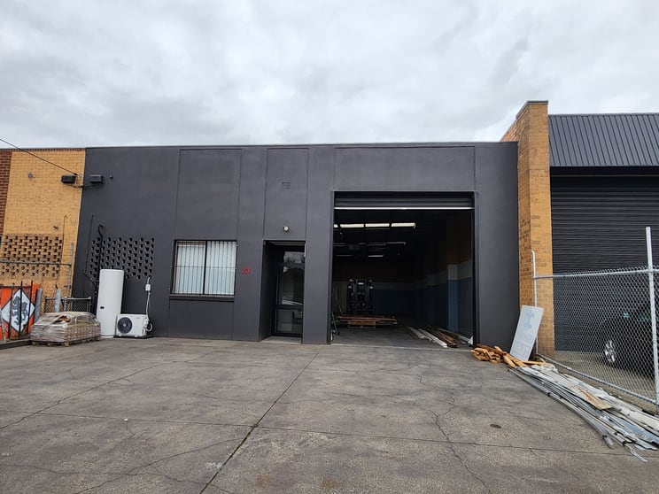Click to view all images 23 Hanrahan Street Thomastown VIC 3074 - Image 1
