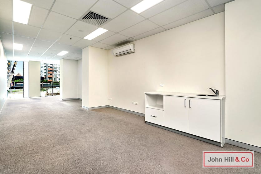 Click to view all images 27/1 Railway Parade Burwood NSW 2134 - Image 3