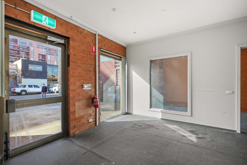 Click to view all images 294 Barkly Street Brunswick VIC 3056 - Image 2