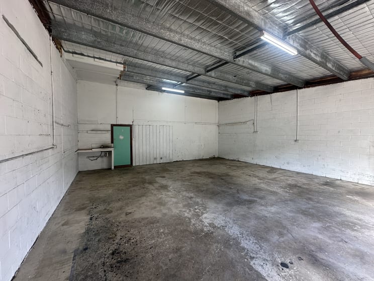 Click to view all images 4A/34 Browns Rd South Nowra NSW 2541 - Image 2