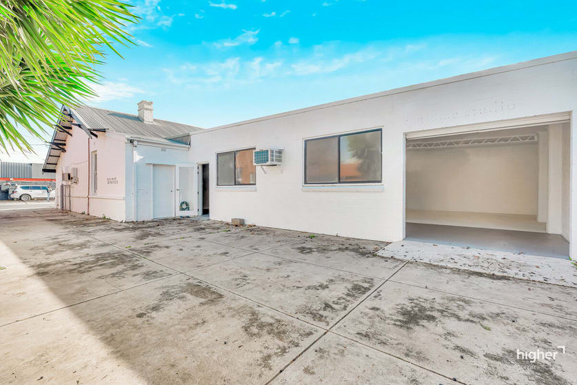 Click to view all images 28A Dew Street Thebarton SA 5031 - Image 2